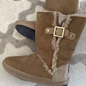 Brand NEW Tory Burch Boots Boho Size 6.5 Mid-Calf Camel
